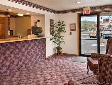 Super 8 Butler Hotel Interieur foto
